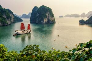 DIA 11- HALONG BAY CRUISE - 16 DE NOVIEMBRE